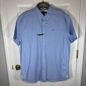 New Tommy Hilfiger Men’s Button Down Short Sleeve Shirt Light Blue Cotton SZ XL